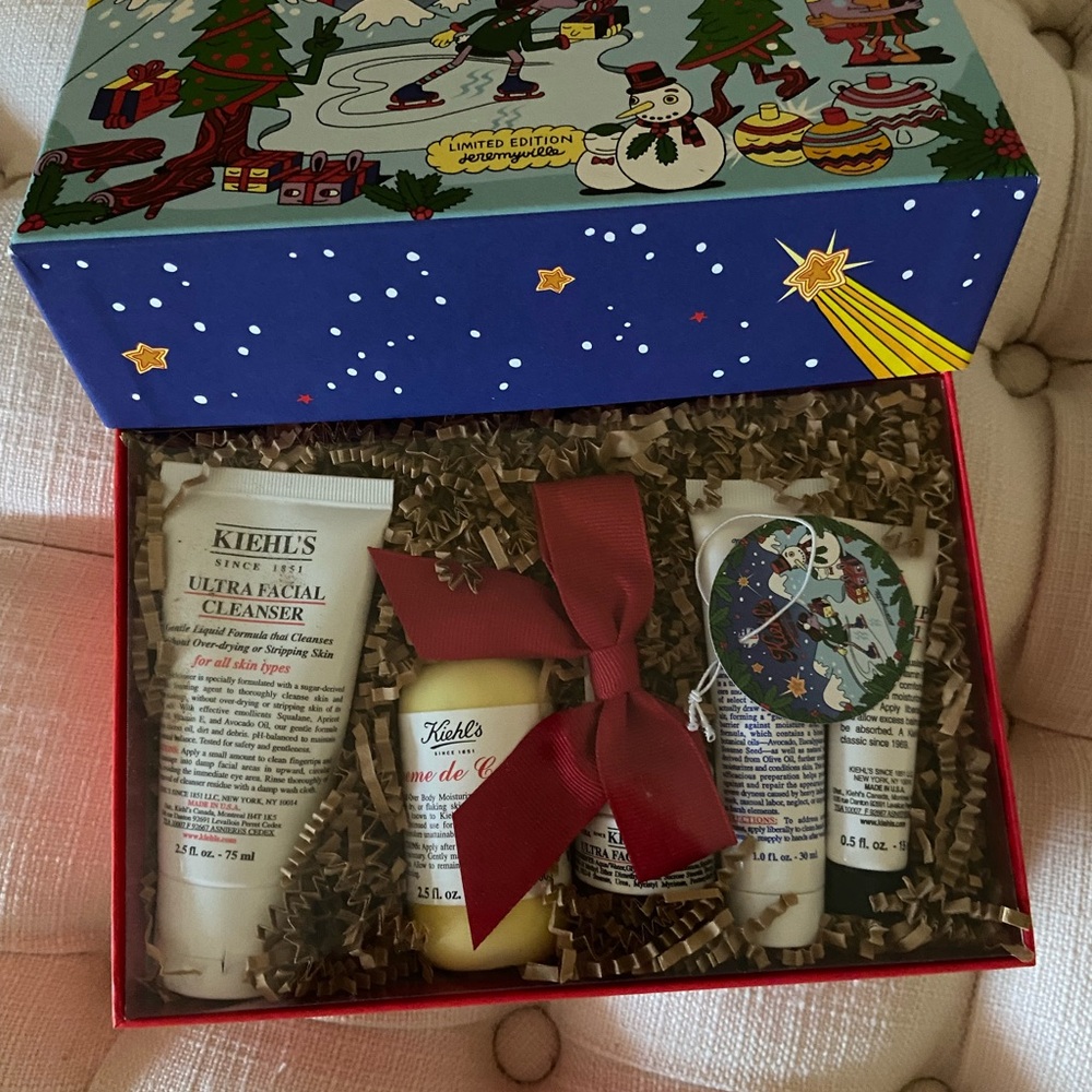 Kiehl’s hydration essentials